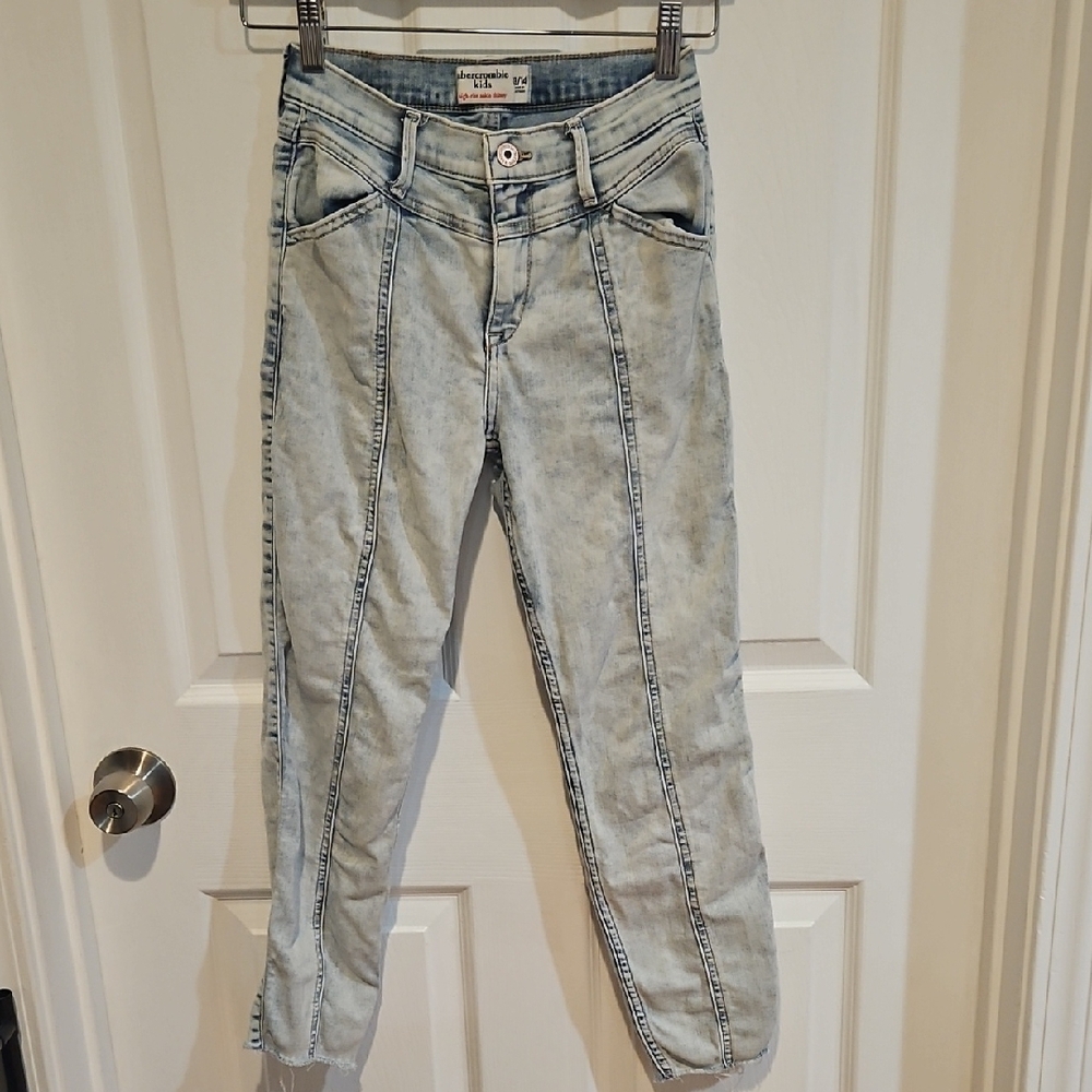 Abercrombie Kids Acid Wash Blue Ankle Jeans